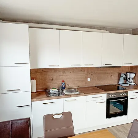 Apartment Stader Str 3 *